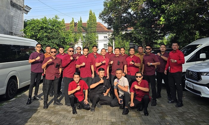 sewa mobil solo adyatma trans